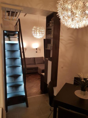Отель Balkan-inn Parlament Lux apartment  Белград